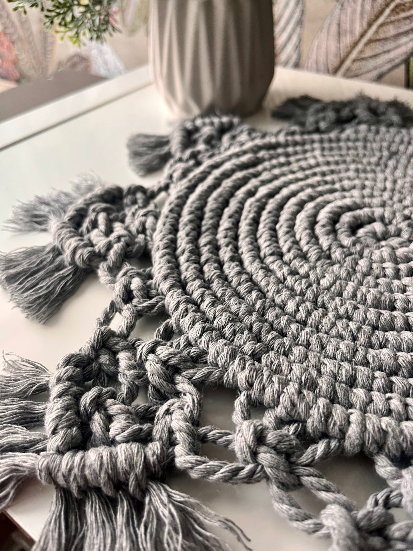 Stalo padėkliukas “Pilkas ratas”